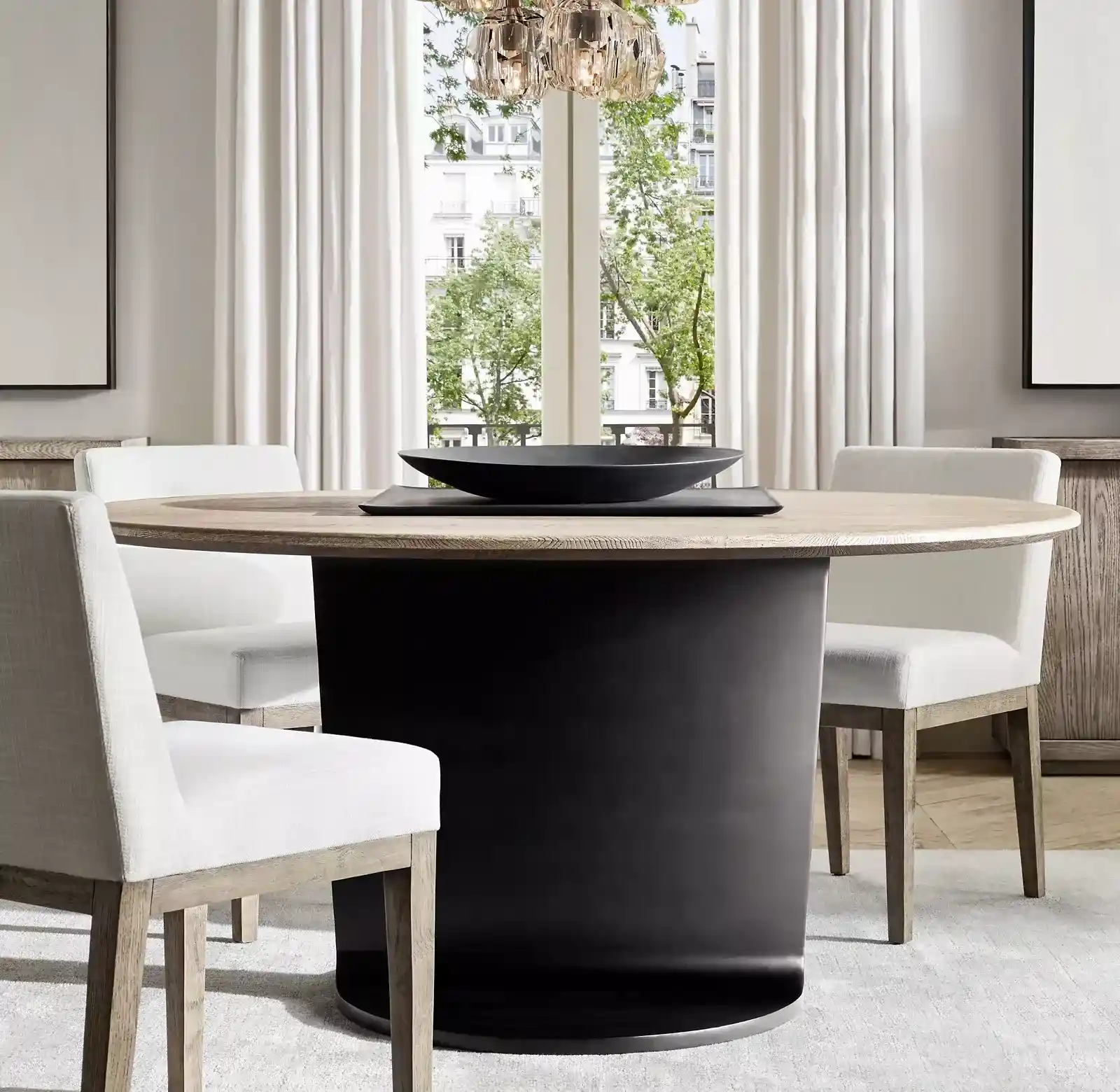 round breakfast table