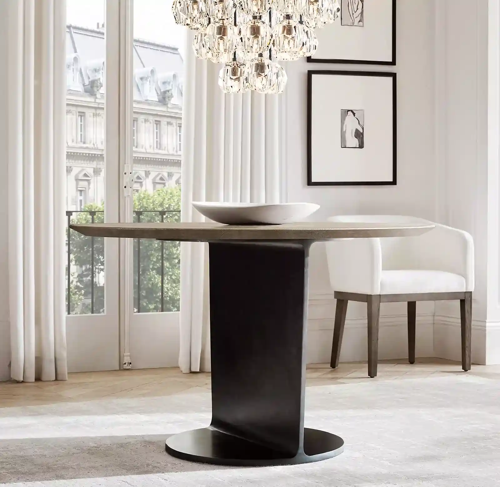 solid wood round dining table