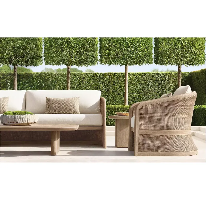 outdoor teak furniture